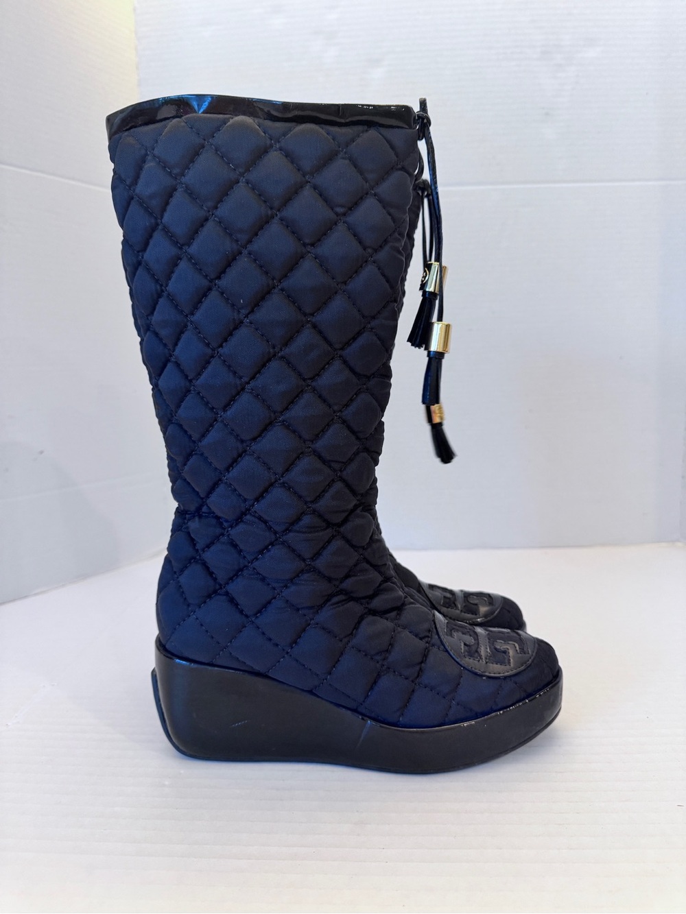 Tory Burch Black Quilted Wedge  Knee Boots Logo size 5 Tassels Designer